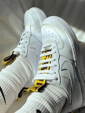ONEtwelves Off White Nike Air Force 1 Size 5Y (6.5W)